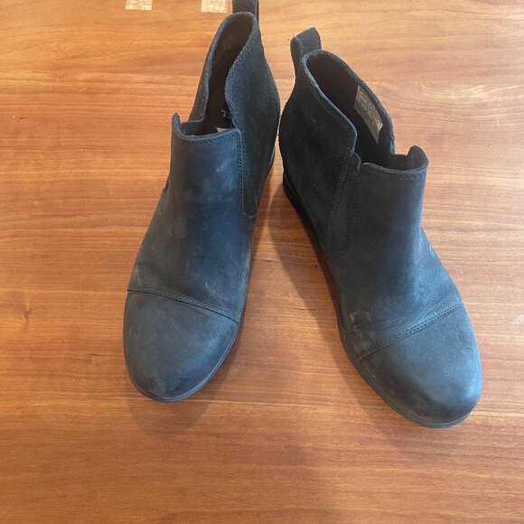 Sorel Wedge Boots - Picture 1 of 3